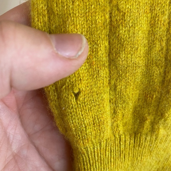 100% Cashmere Free People Mustard Button-Up Cropped Cardigan - Picture 4 of 8